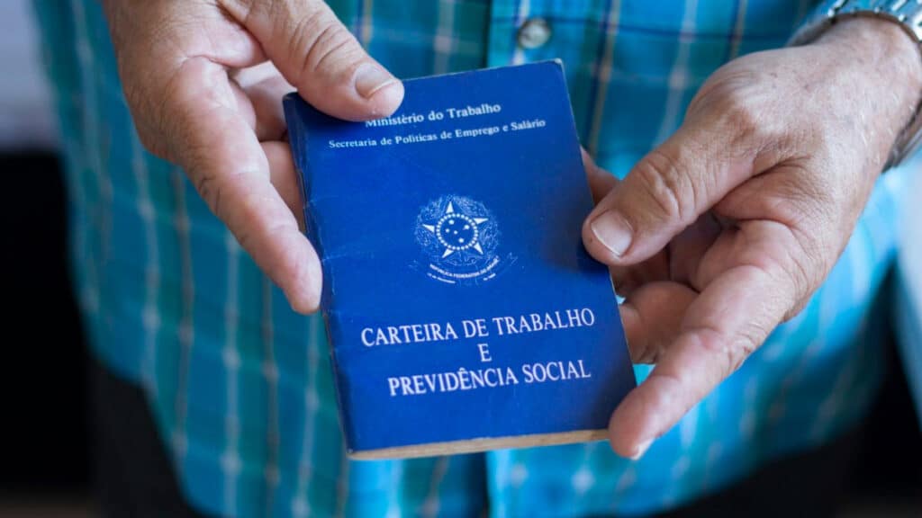 ALERTA GERAL PREOCUPANTE Sobre o 13º e 14º salário para aposentados do