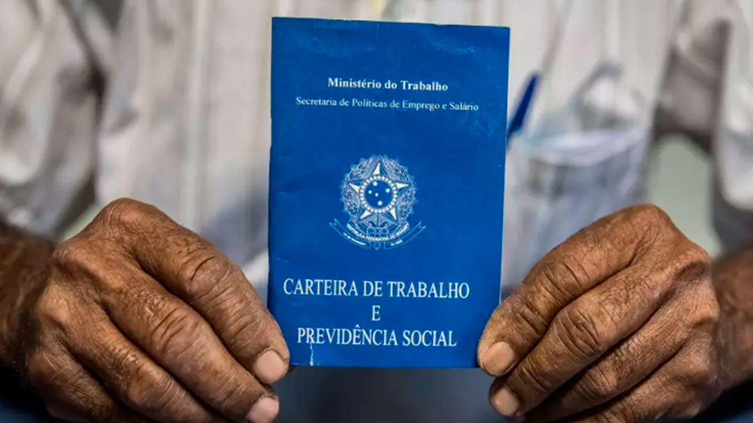 PIX de R$1.500 GARANTIDO para quem trabalhou em 2023, governo confirmou liberação hoje (09/03), veja quem tem direito