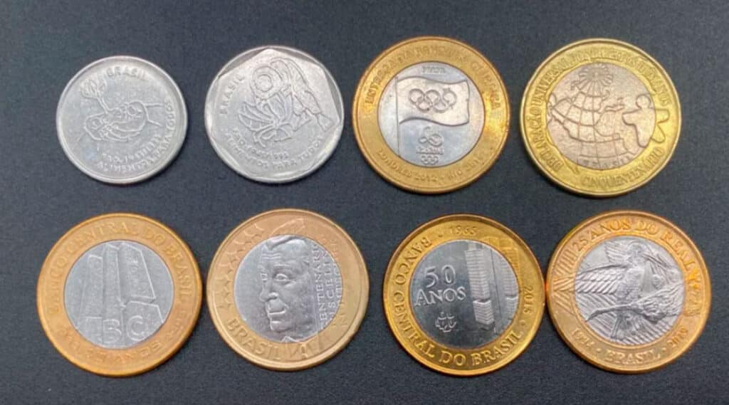 Moedas de R$ 1,00 Real avaliadas em R$ 10 Mil - Total Crédito Brasil