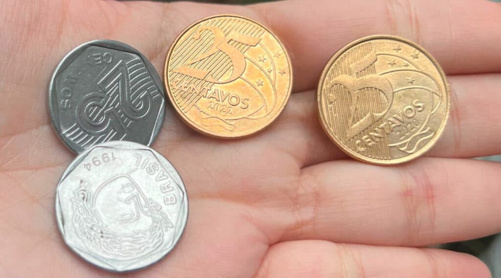 Moedinha de 25 CENTAVOS